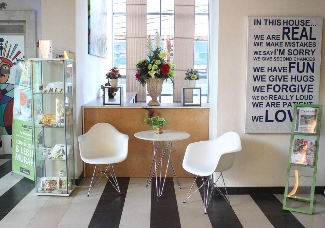 ג'קרטה Maxonehotels.Com At Sabang מראה חיצוני תמונה